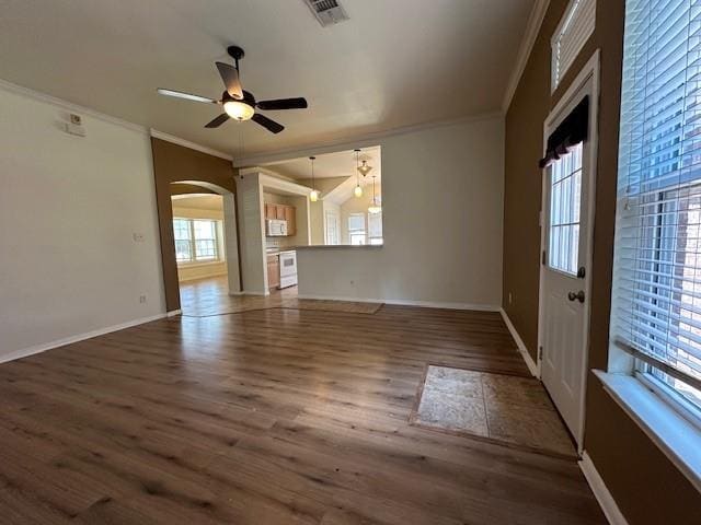 Building Photo - 1826 Lake Travis Dr