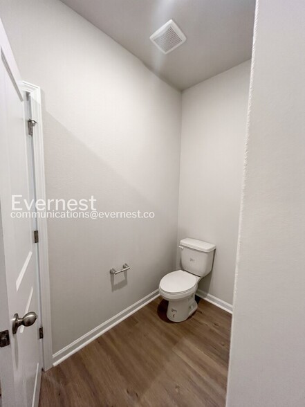 Building Photo - 5954 Celestite Bd