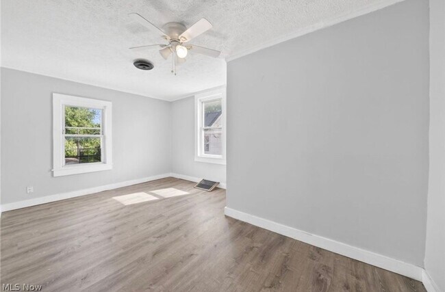 Building Photo - 2763 W 32nd St