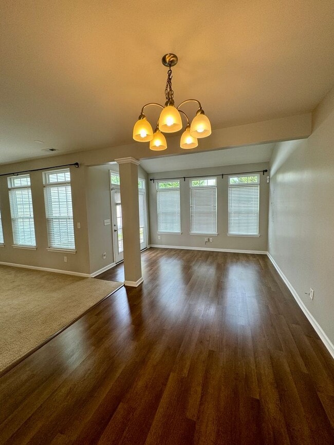Building Photo - 3BR/2BA TOWNHOUSE IN BEREWICK - AVAILABLE ...