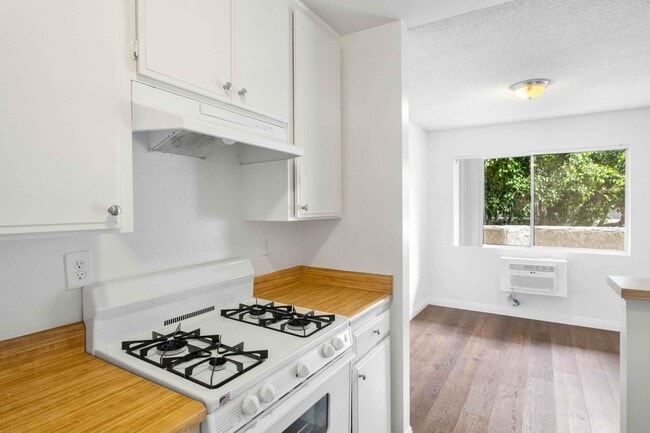 Building Photo - 3637 Glendon Ave