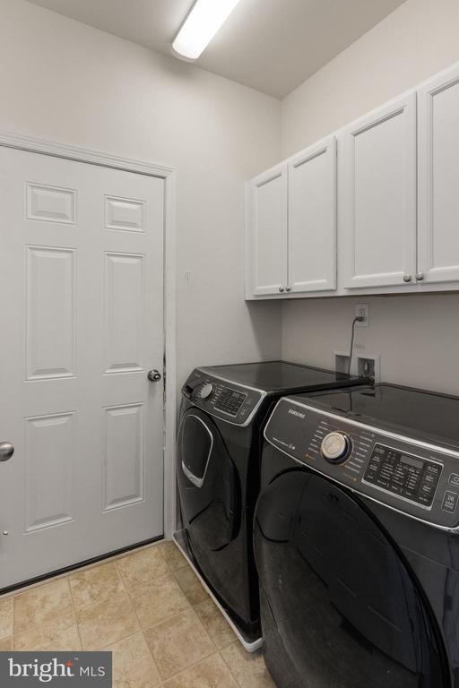 Building Photo - 45 Colemans Mill Dr