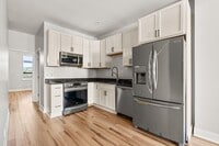 Building Photo - 419 N Collington Ave