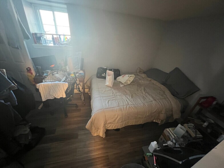 Building Photo - 7 Denby Rd