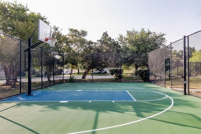 Building Photo - 506 Stonebridge Dr