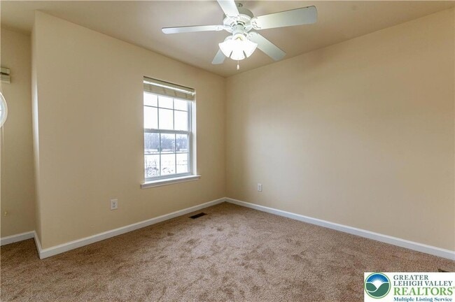 Building Photo - 241 Snapdragon Way