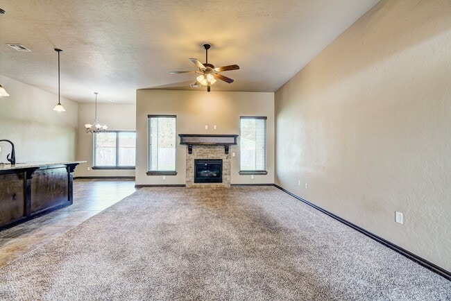 Building Photo - AVAILABLE THE END OF APRIL! 3 OR 4 BDRM, 2 BATHRM, 2 CAR & STORM SHELTER