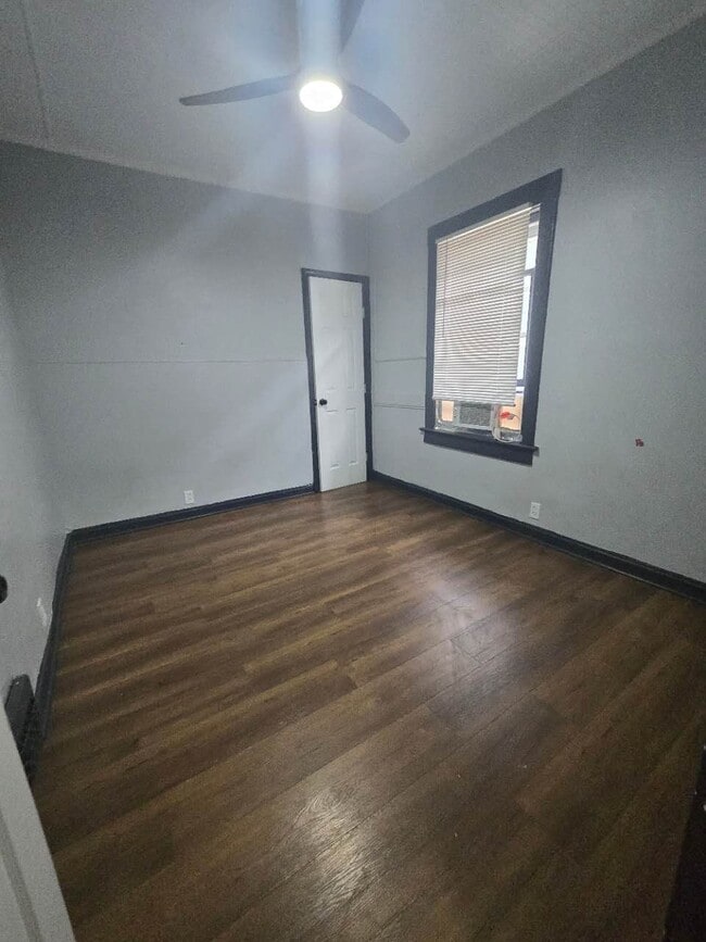 Building Photo - 4516 Olive St
