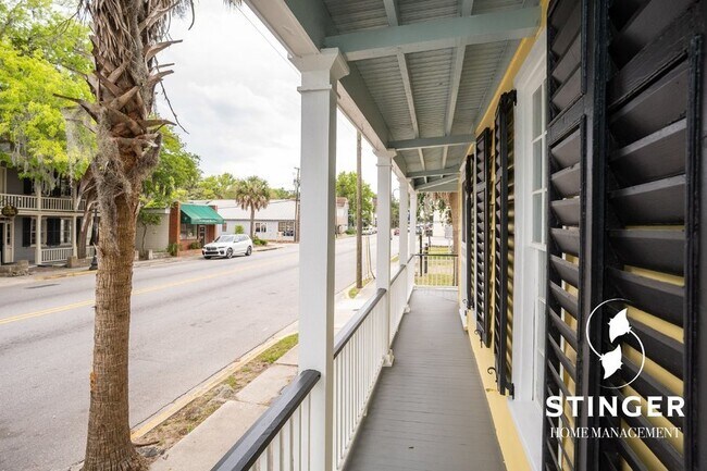 Building Photo - 606 Carteret St