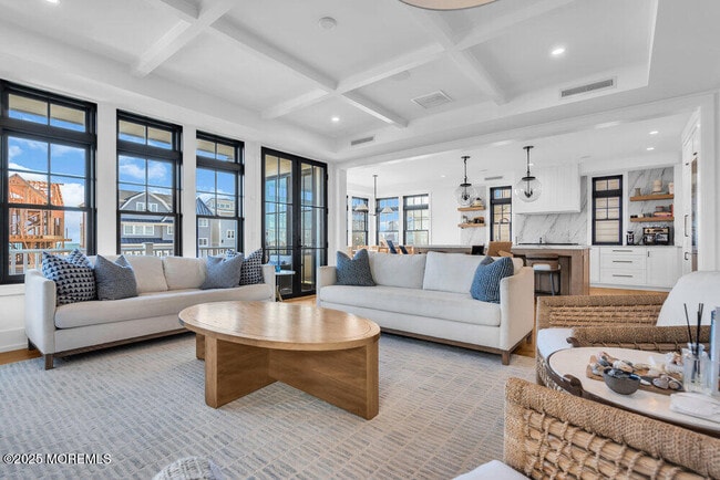 Building Photo - 802 1st Ave