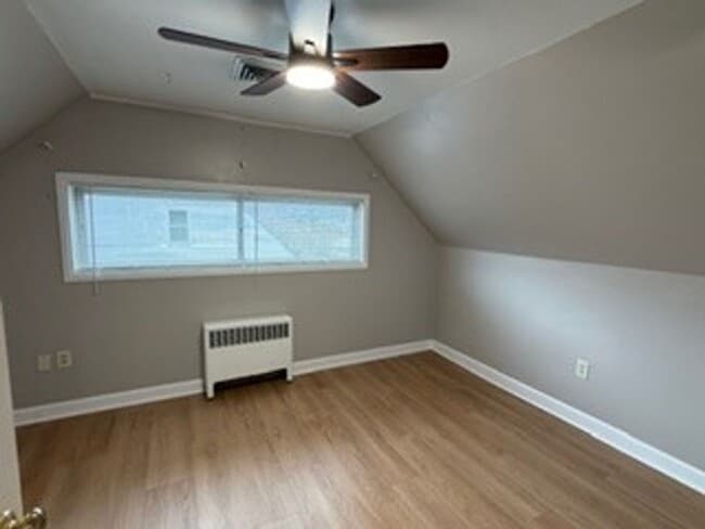 Building Photo - BROMLEY