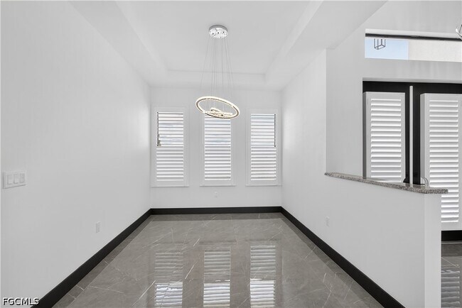 Building Photo - 1102 Mohawk Pkwy