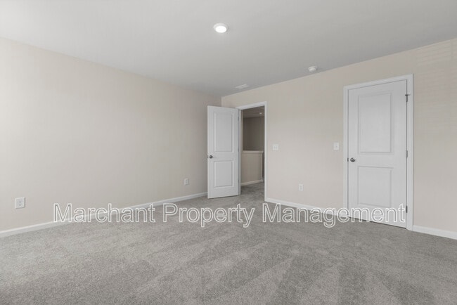 Building Photo - 211 Backstay Ln