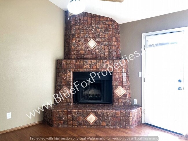 Building Photo - 7601 N Calle Sin Envidia