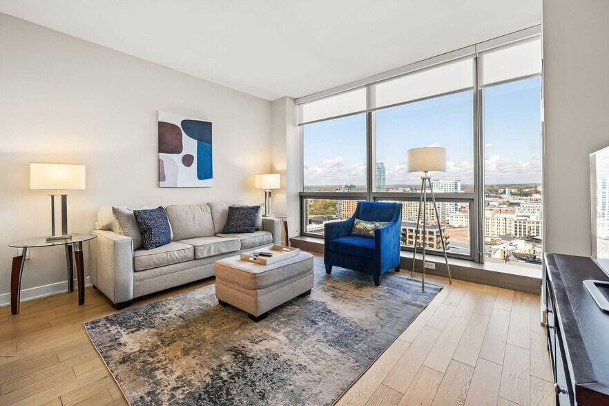 Building Photo - 355 Atlantic St