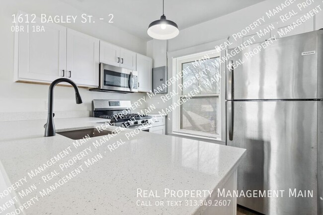 Building Photo - 1612 Bagley St
