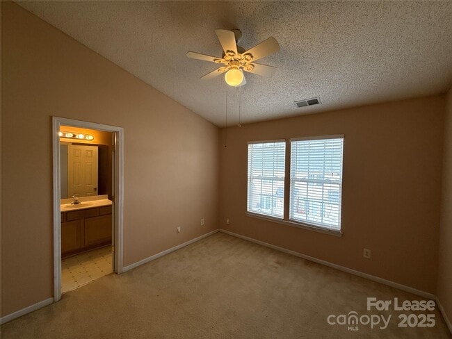 Building Photo - 1515 Sylvia Ct