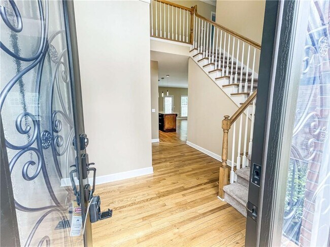 Building Photo - 1598 Brentwood Dr