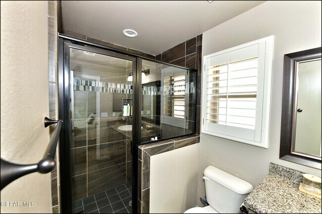 Building Photo - 224 Glenlivet Way