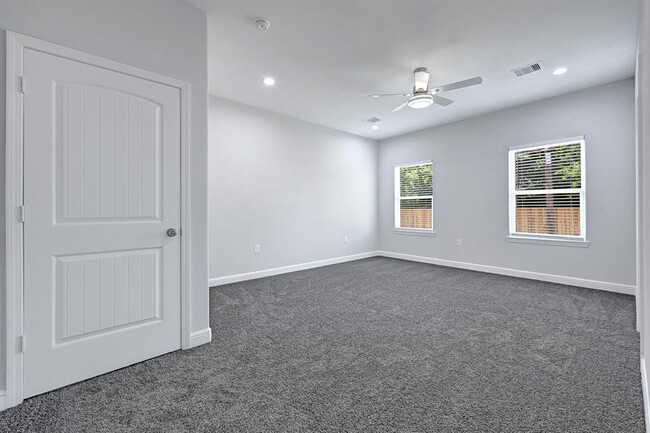 Building Photo - 13222 Donegal Way