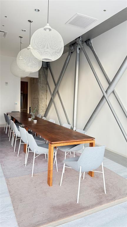 Building Photo - 301 West Ave