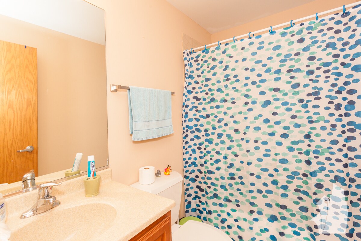 Building Photo - 1250 S Indiana Pkwy