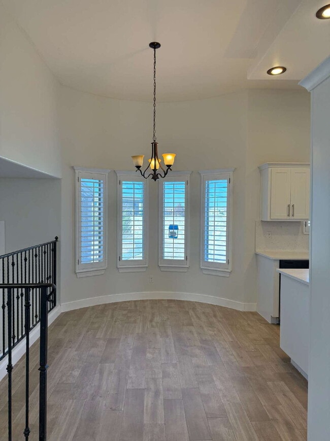 Building Photo - 3045 Woodhead