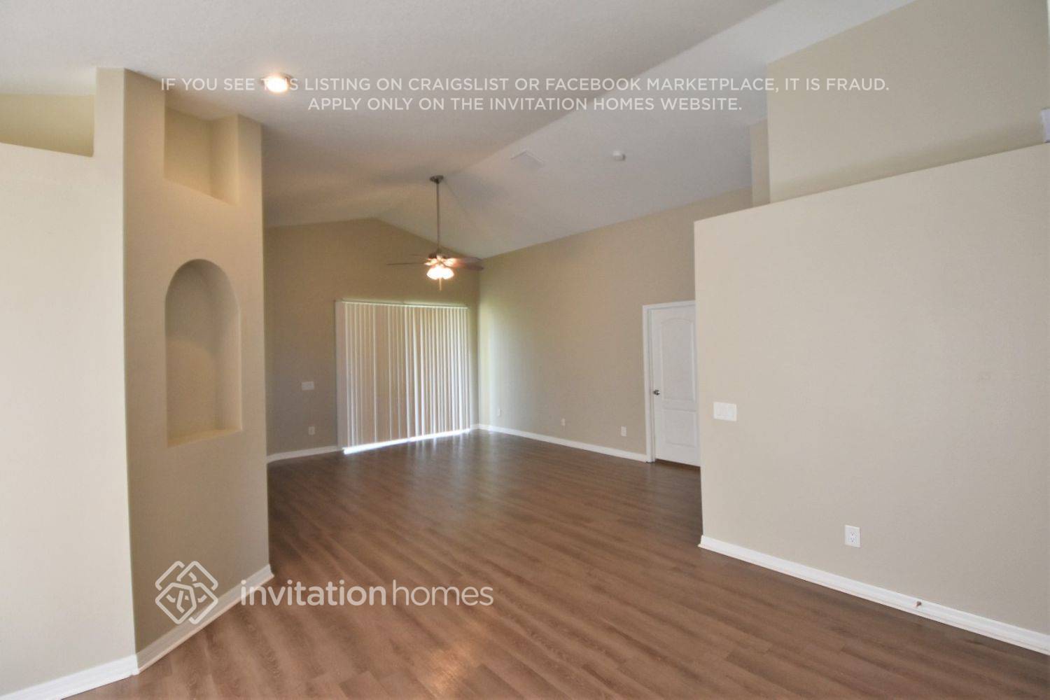 Building Photo - 3211 Shady Lily Ln