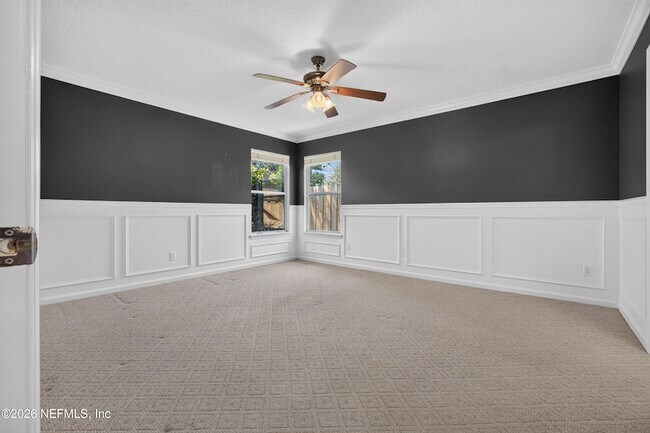 Building Photo - 12838 Chets Creek Dr N