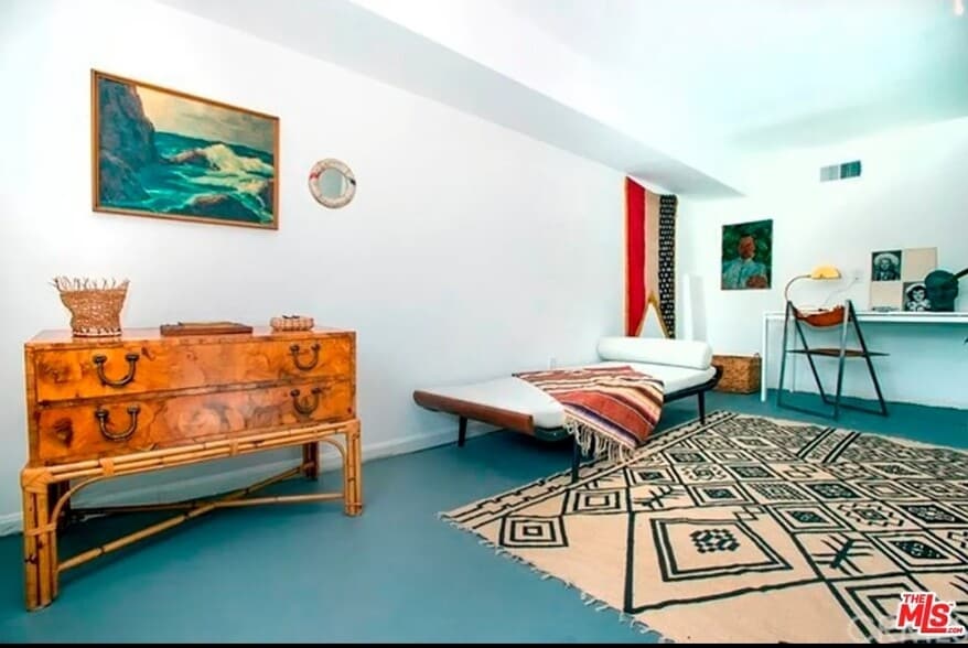 downstairs - 429 N Ave 51