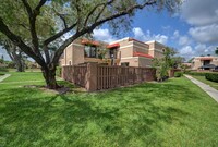 Building Photo - 8248 Severn Dr
