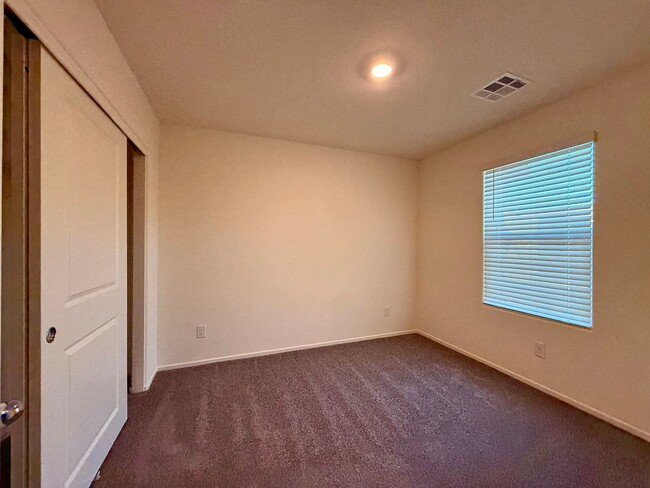 Building Photo - Brand-New Townhome for Rent in the Highly ...