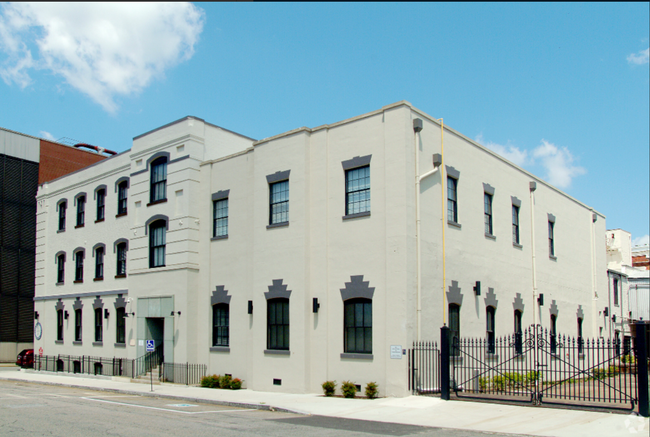 Interior Photo - The Cameron Lofts