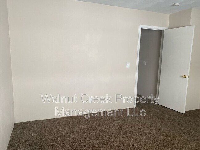 Building Photo - 2102 Tower Blvd
