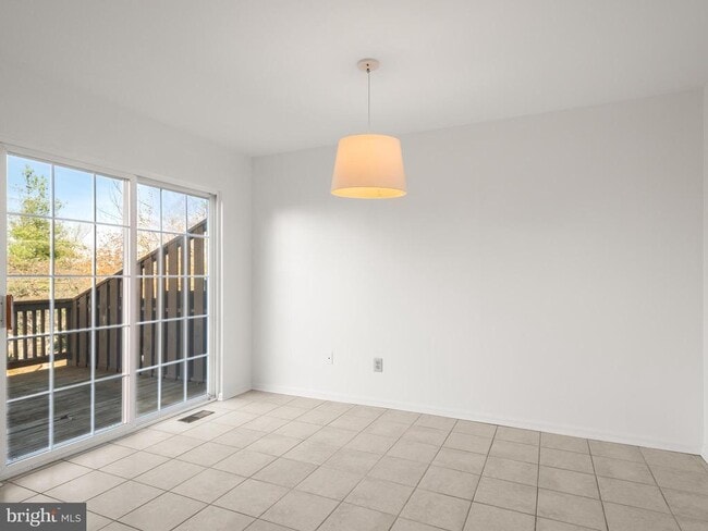 Building Photo - 109 Driftwood Ln