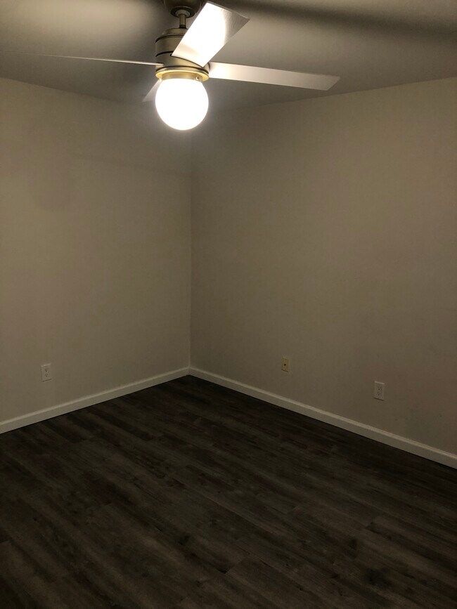 Bedroom 4 - 605A Cypress Point Cir