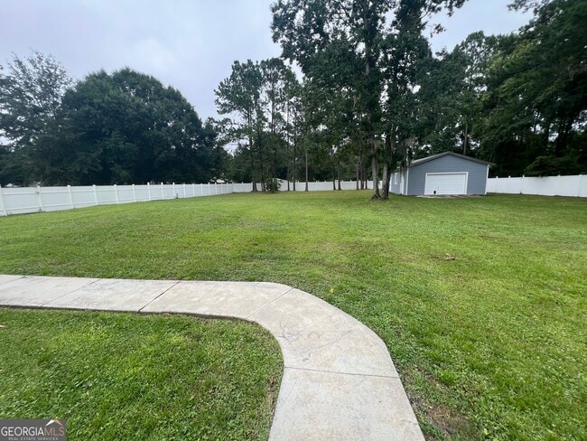 Building Photo - 129 Bedford Ct
