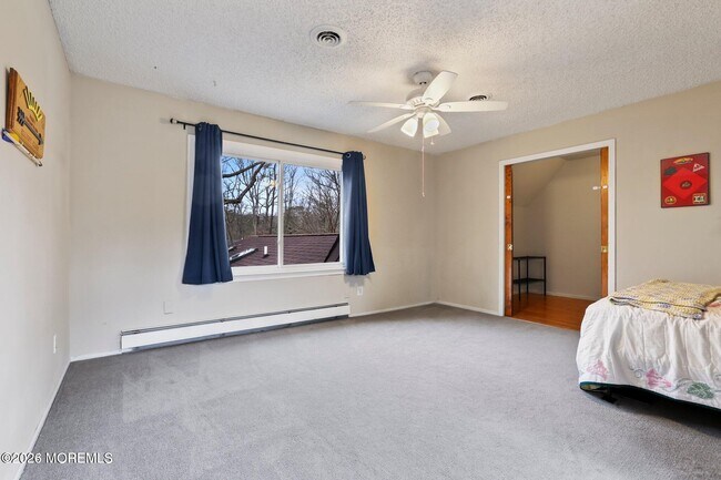 Building Photo - 1244 Whitesville Rd