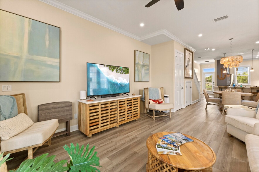 Building Photo - 11780 Anglers Club Dr