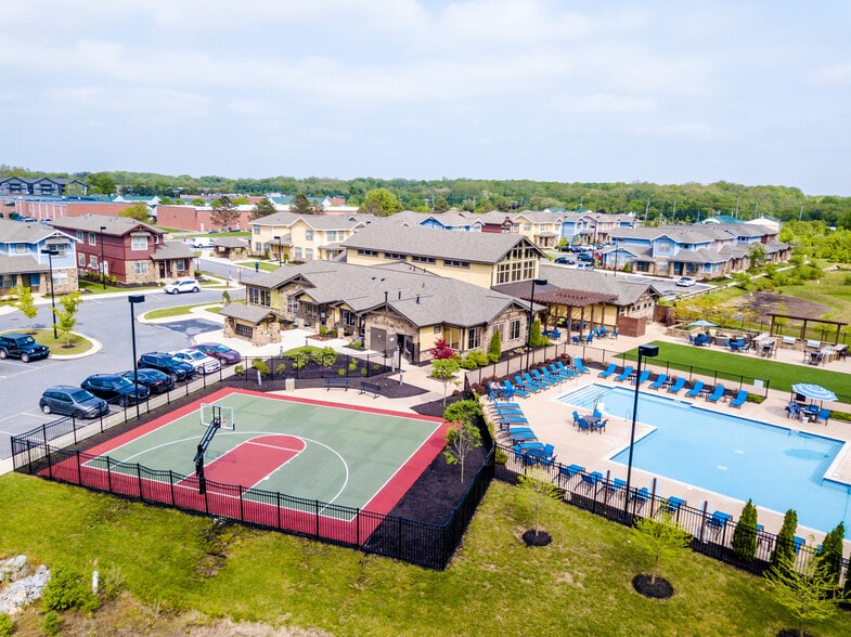 Primary Photo - The Waverly