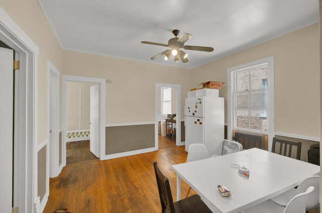 Building Photo - 2036 Sherman Ave