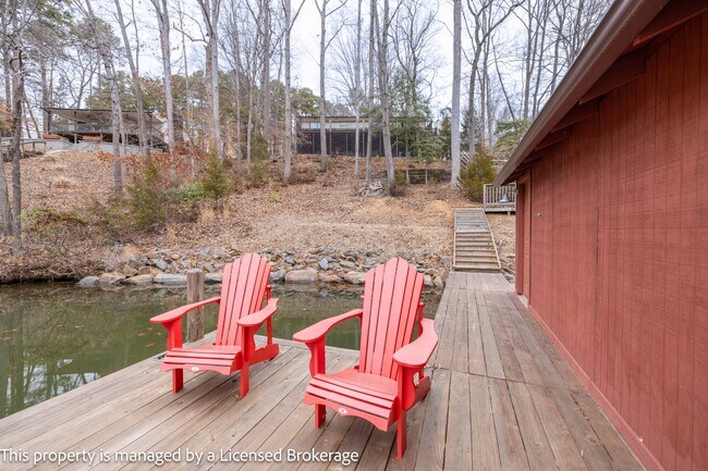 Building Photo - 418 Fiddlers Ghost Cir