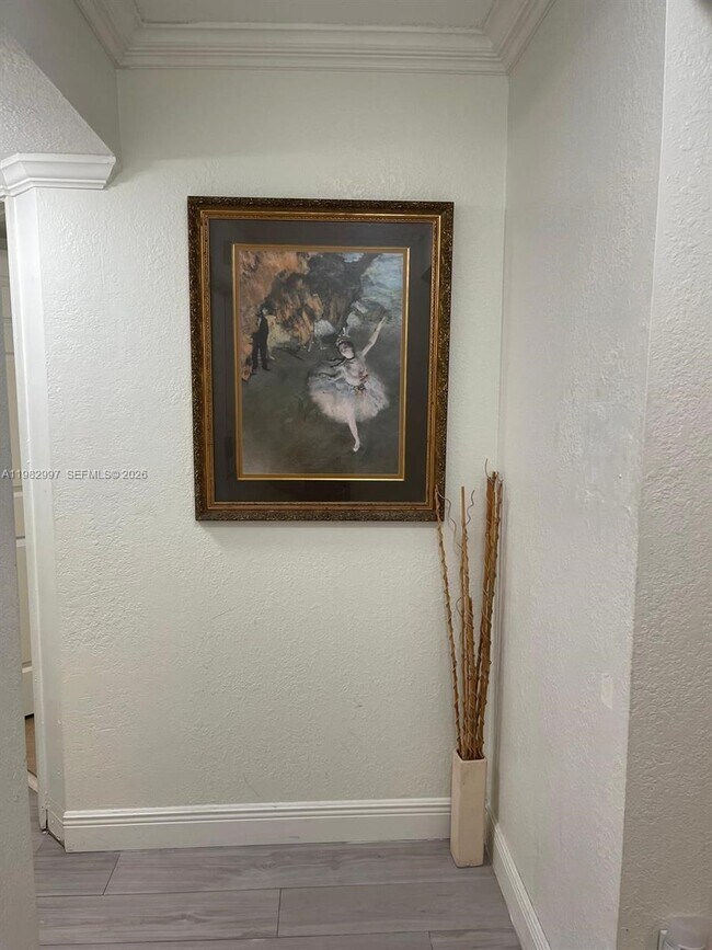 Building Photo - 150 NW 96th Ave