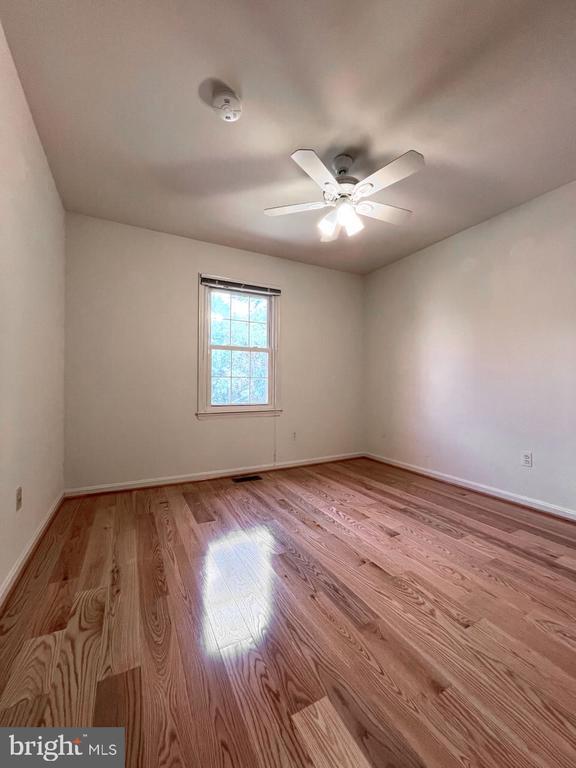 Building Photo - 7132 Swansong Wy