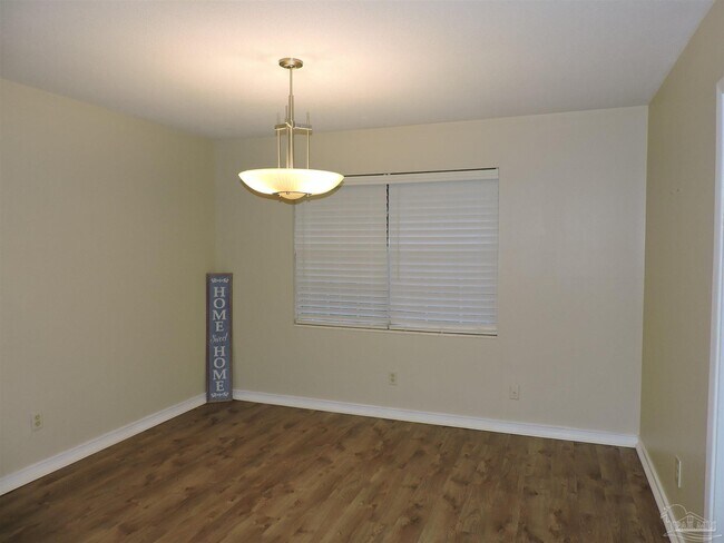 Building Photo - 5485 Willard Norris Rd