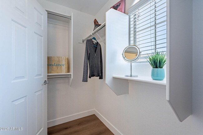 Building Photo - 5344 W Molly Ln