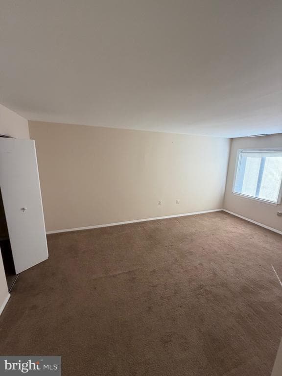 Building Photo - 418 Girard St