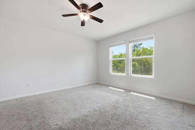 Building Photo - New community! Three bedrooms, two bathrooms and ready for you to move into!