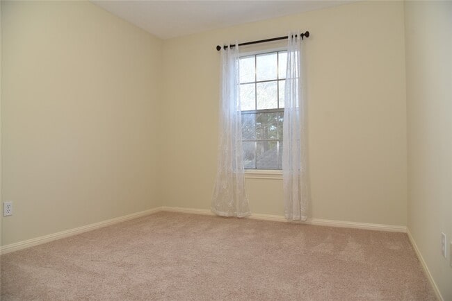 Building Photo - 12322 Wealdstone Dr