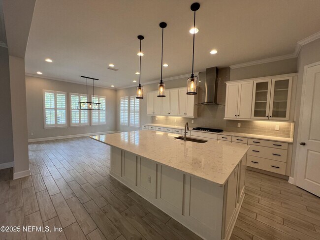 Building Photo - 202 Galleon Dr